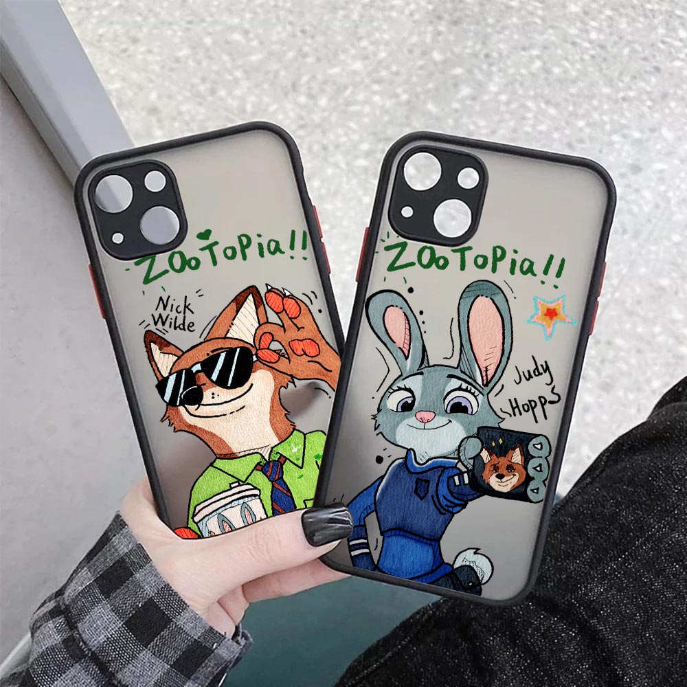 Custodia Opaca Traslucida Disn - Phone Cases For Iphone 16 recensione e prezzo